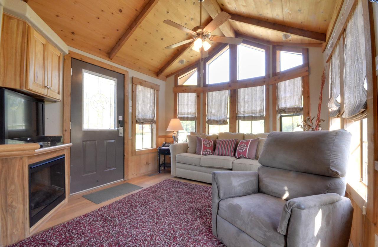 Mill Creek Ranch Resort Кантън Екстериор снимка